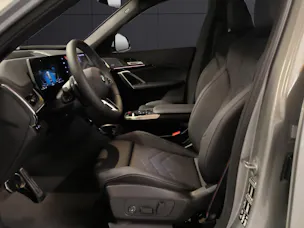 BMW X1 23d xDrive paddles