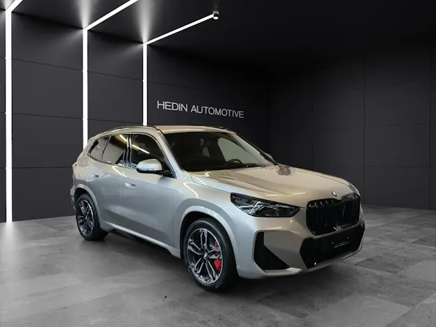 BMW X1 23d xDrive paddles