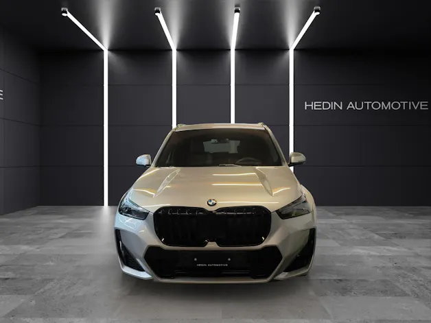 BMW X1 23d xDrive paddles