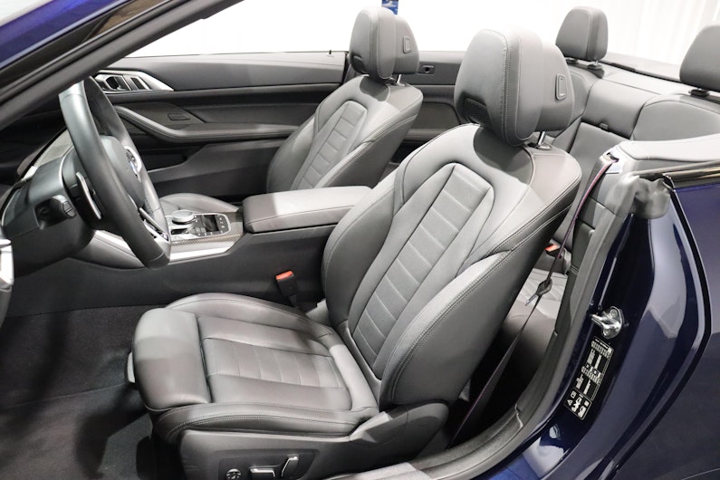 Vehicle image BMW 4 SERIES