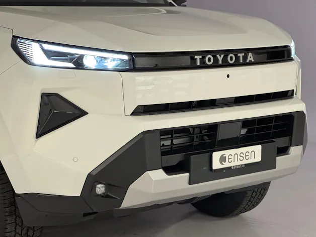 Toyota Hilux Double Cab.-Pick-up 59KWh Style