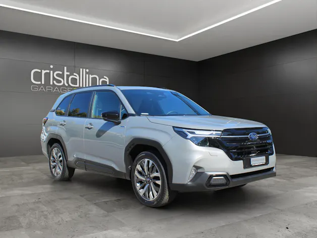 Subaru Forester Station 2.0i e-Boxer Luxury