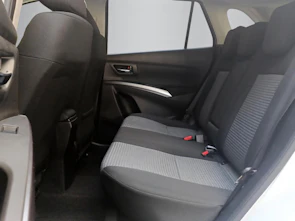Fahrzeugbild SUZUKI S-Cross 1.4 T Sakura Hybrid 4x4