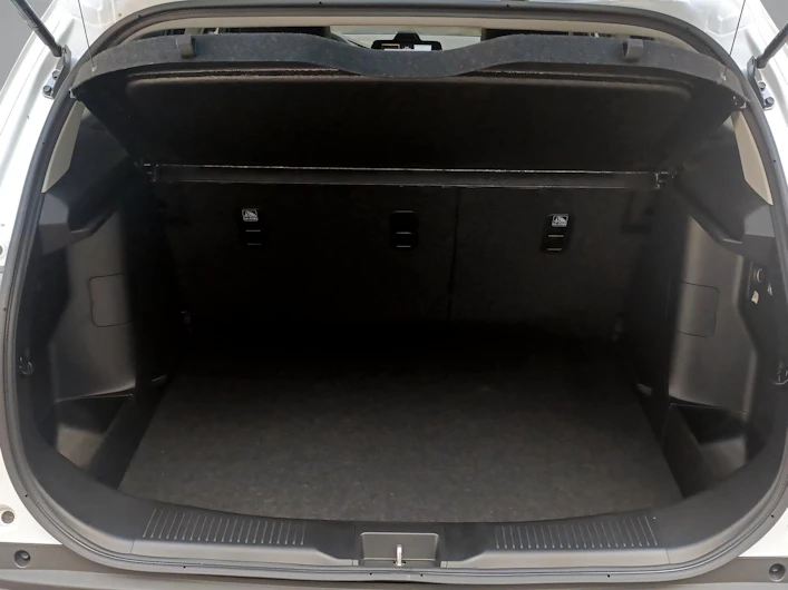 Fahrzeugbild SUZUKI S-CROSS