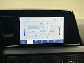 https://vehicle.imgix.net/4172942/1e68028f-de09-4f52-a194-1d3089bcc131.jpeg