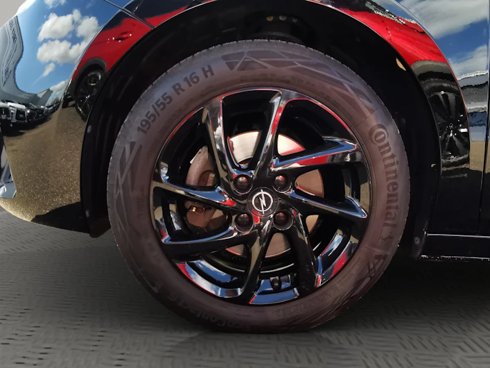 Fahrzeugbild OPEL CORSA