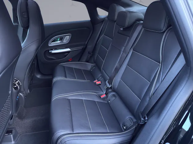 Mercedes-Benz CLA 220 AMG Line 4matic