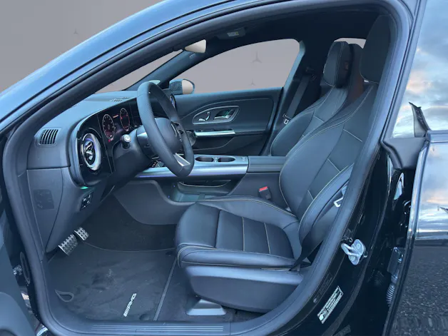 Mercedes-Benz CLA 220 AMG Line 4matic