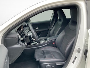 Vehicle image MERCEDES-BENZ A 220 4MATIC AMG Line