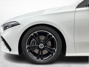 Vehicle image MERCEDES-BENZ A 220 4MATIC AMG Line