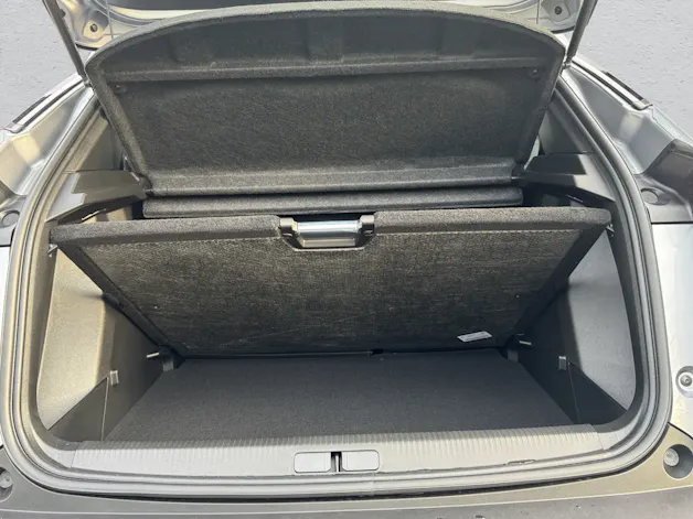 Peugeot 2008 1.2 Hybrid 145 Allure Premium