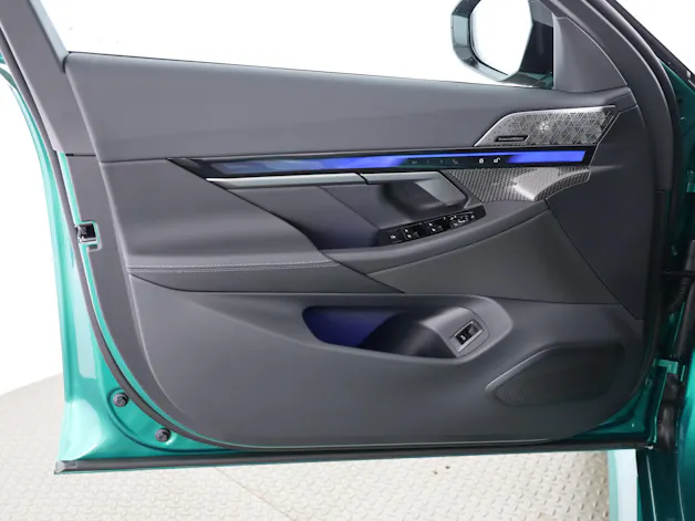 BMW M5 xDrive Touring