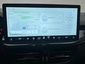 https://vehicle.imgix.net/4173012/33a54ffd-9813-4390-86f4-abe3a7d6555a.jpeg