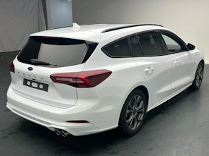 image du véhicule FORD Focus Station Wagon 1.0i EcoB Hybrid 155 ST-Line X