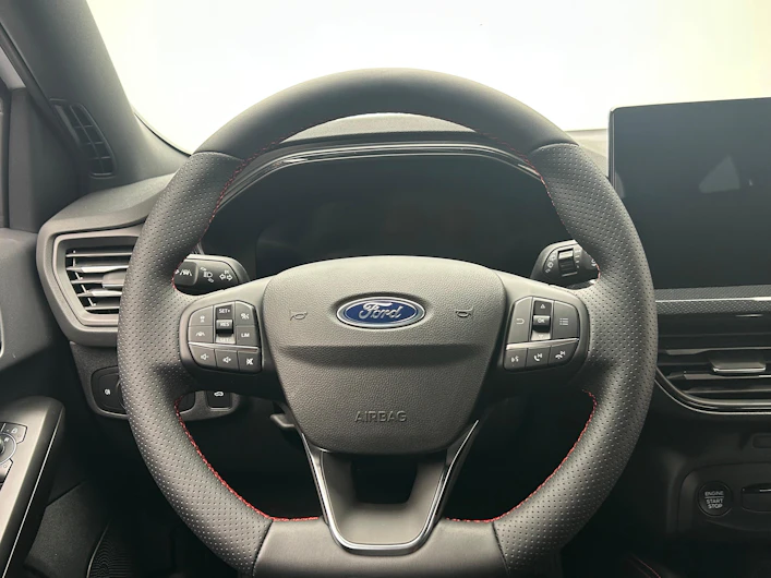 image du véhicule FORD FOCUS