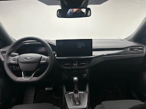 https://vehicle.imgix.net/4173012/b3daea89-b1f5-4448-8456-76b331ec556a.jpeg