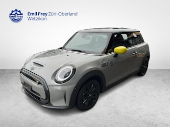 Fahrzeugbild MINI F56 Cooper SE