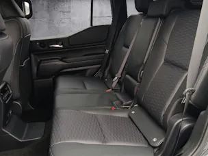 Toyota Land Cruiser 2.8 D 48V Invincible