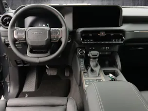 Toyota Land Cruiser 2.8 D 48V Invincible
