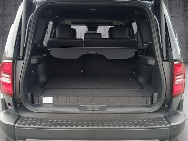 Toyota Land Cruiser 2.8 D 48V Invincible