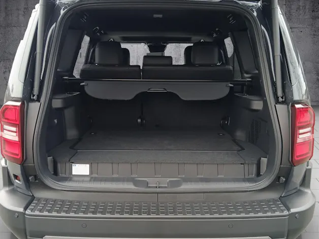 Toyota Land Cruiser 2.8 D 48V Invincible