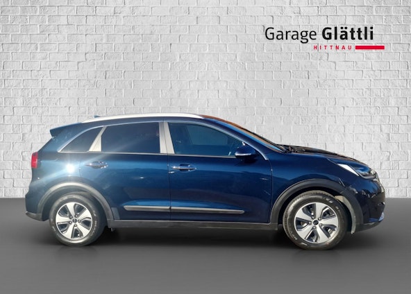 Vehicle image 17 Vehicle image 17