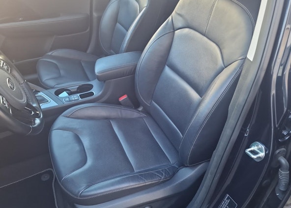 Vehicle image 7 Vehicle image 7