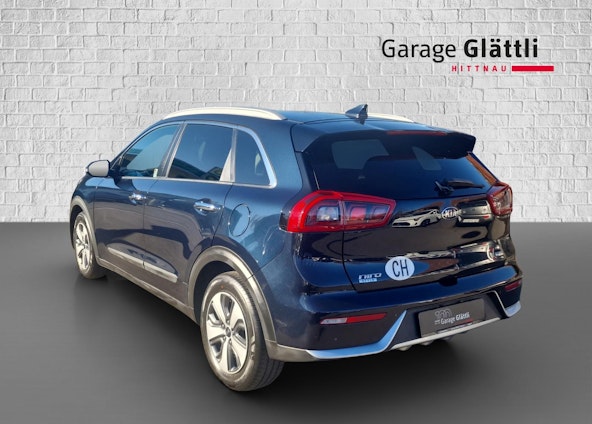 Vehicle image 16 Vehicle image 16