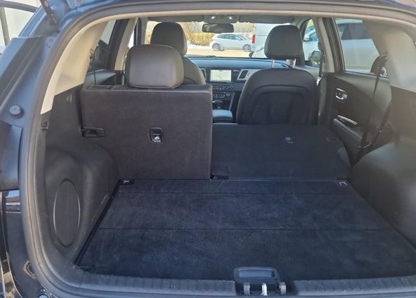 Vehicle image 10 Vehicle image 10