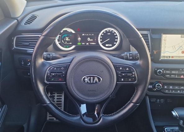 Vehicle image 13 Vehicle image 13