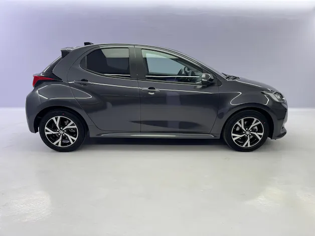Toyota Yaris 1.5 VVT-i HSD Trend