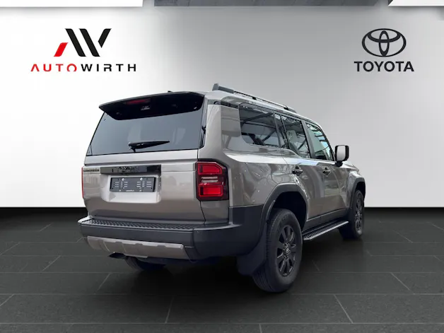 Toyota Land Cruiser 2.8 D 48V Style