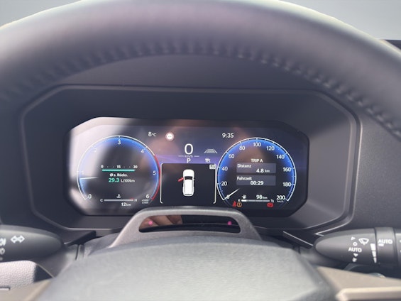 Vehicle image 10 Vehicle image 10