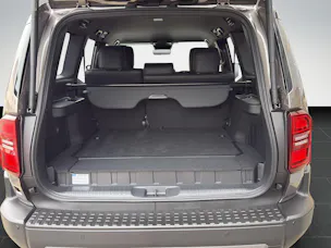 Toyota Land Cruiser 2.8 D 48V Style