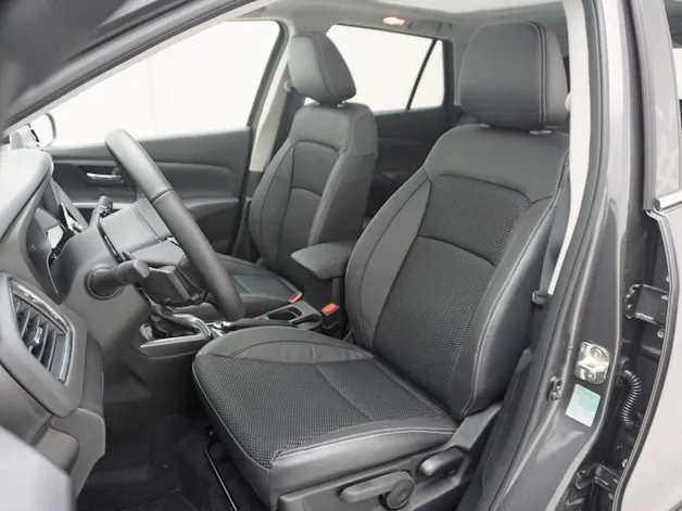 Suzuki S-Cross 1.4 T Sakura Top Hybrid 4x4