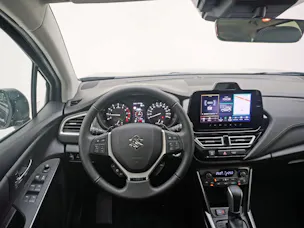 Suzuki S-Cross 1.4 T Sakura Top Hybrid 4x4