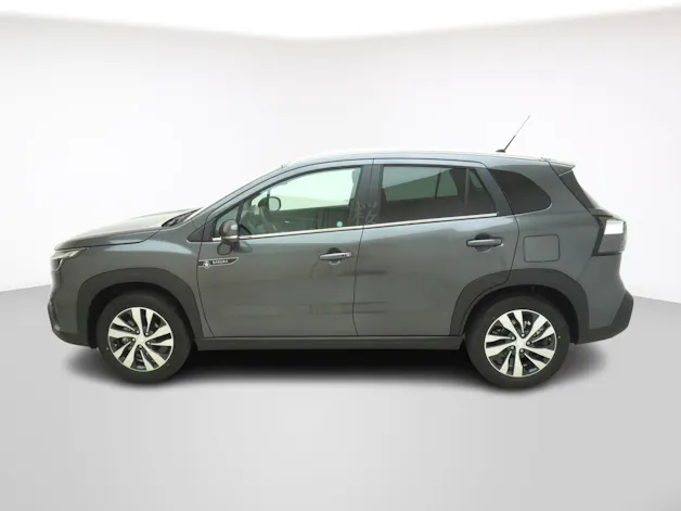 Suzuki S-Cross 1.4 T Sakura Top Hybrid 4x4