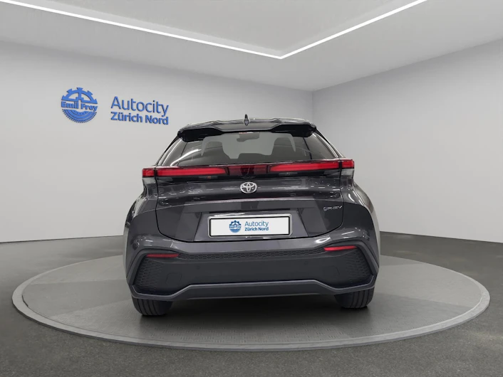 immagine del veicolo TOYOTA C-HR