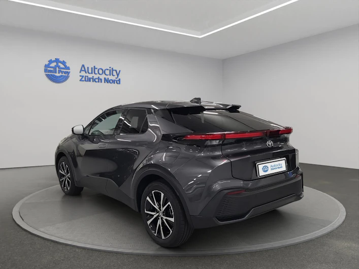 immagine del veicolo TOYOTA C-HR