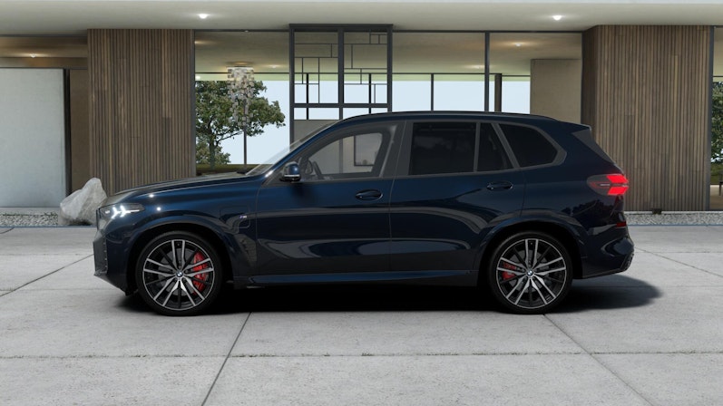Vehicle image BMW X5
