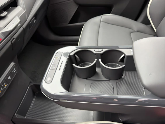 image du véhicule 12 image du véhicule 12