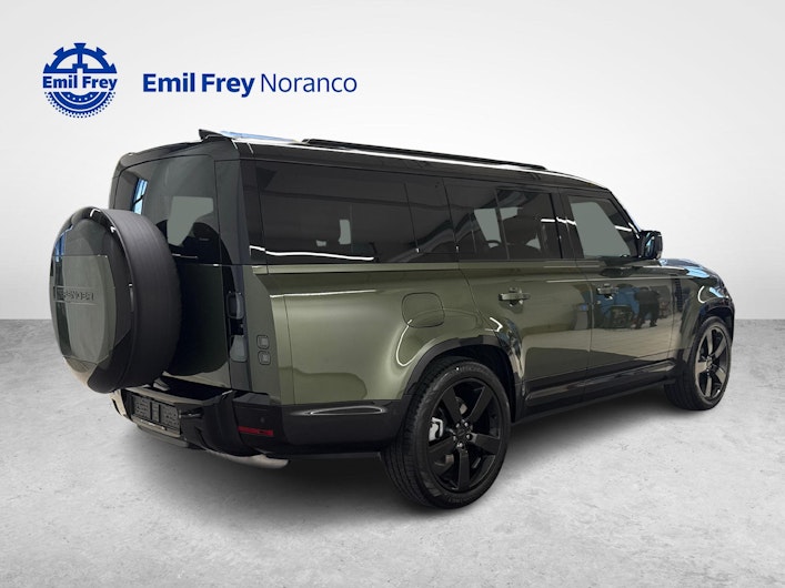 Vehicle image LAND ROVER DEFENDER