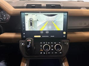 Vehicle image LAND ROVER Defender 130 3.0 D I6 350 X-Dynamic HSE