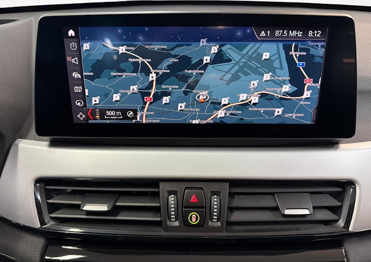 Vehicle image BMW X1