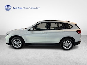 Vehicle image BMW X1 xDrive25e