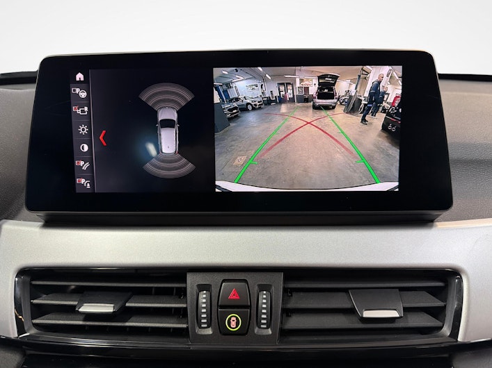 Vehicle image BMW X1