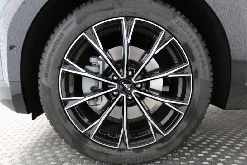 Vehicle image KIA EV9