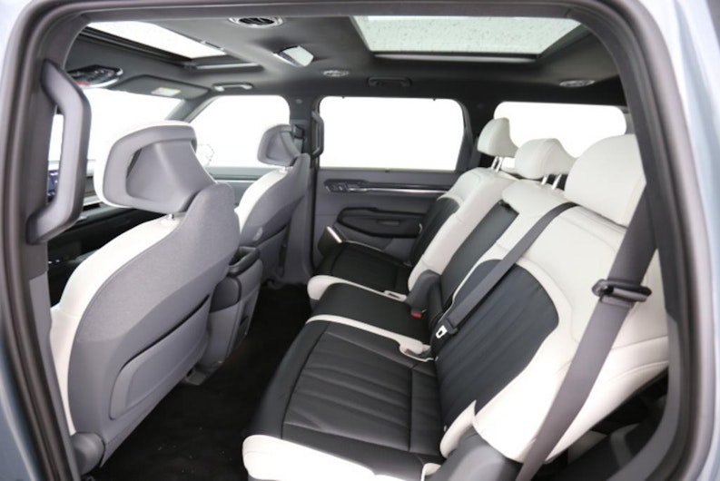 Vehicle image KIA EV9