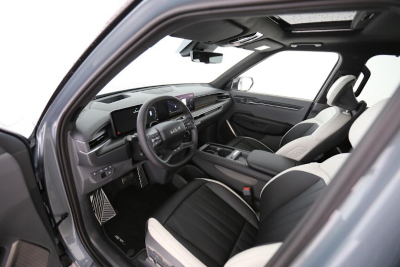 Vehicle image KIA EV9