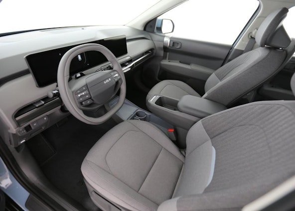 Vehicle image 3 Vehicle image 3